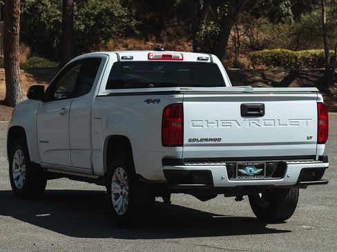 Used 2021 Chevrolet Colorado LT w/ Fleet Safety Package image 9