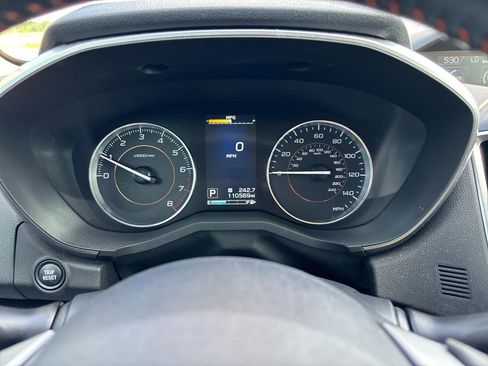 Used 2019 Subaru Crosstrek 2.0i Limited w/ Moonroof Package w/Navigation AWD/4WD image 14