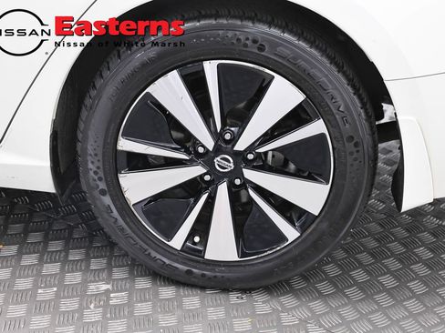 Used 2022 Nissan Altima 2.5 SV w/ SV Premium Package FWD image 32