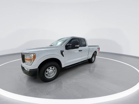 Used 2022 Ford F150 XL w/ Equipment Group 101A High AWD/4WD image 4