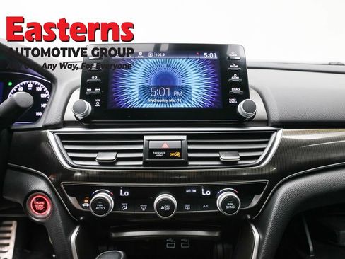 Used 2022 Honda Accord Sport image 12