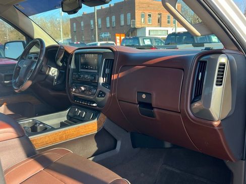 Used 2016 Chevrolet Silverado 1500 High Country w/ High Country Premium Package image 21