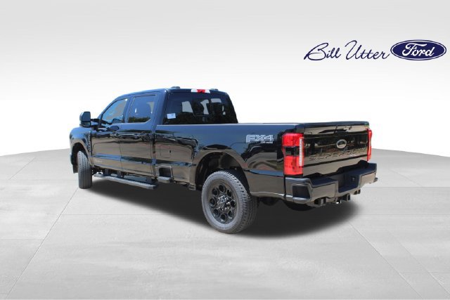 New 2026 Ford F350 Lariat w/ Black Appearance Package AWD/4WD image 4