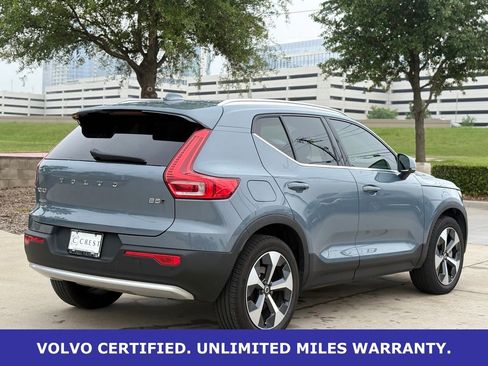 Certified 2023 Volvo XC40 B5 Plus AWD/4WD image 6