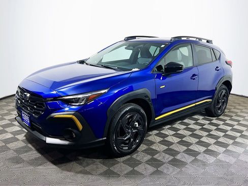 Used 2025 Subaru Crosstrek 2.5i Sport AWD/4WD image 3