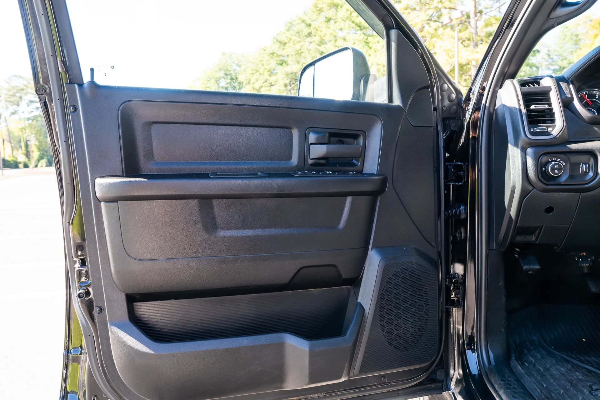 Used 2022 RAM 3500 Tradesman w/ Safety Group AWD/4WD image 24