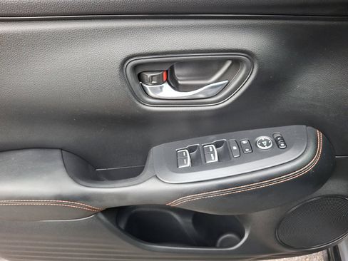 Certified 2023 Honda HR-V Sport image 12