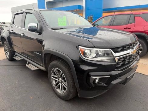 Used 2022 Chevrolet Colorado LT w/ Luxury Package AWD/4WD image 5