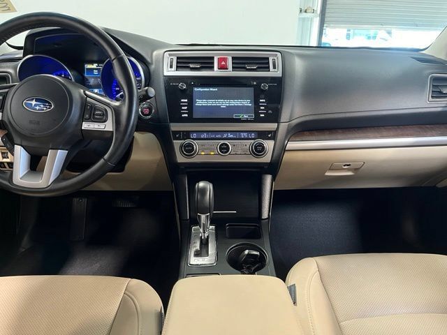 Used 2016 Subaru Outback 2.5i Limited AWD/4WD image 21