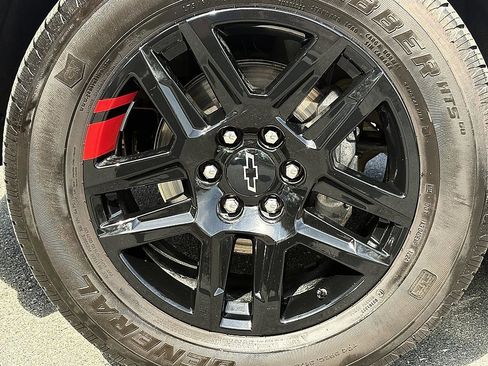 Used 2024 Chevrolet Silverado 1500 RST w/ Redline Edition image 7