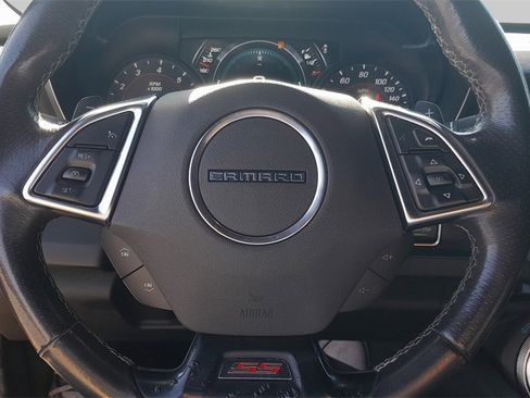 Used 2018 Chevrolet Camaro SS image 21