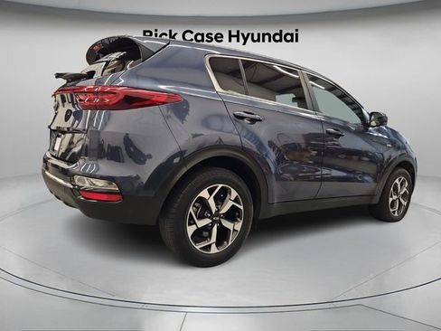 Used 2022 Kia Sportage LX image 8