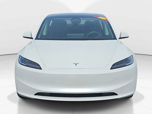 Used 2025 Tesla Model 3 Long Range image 7