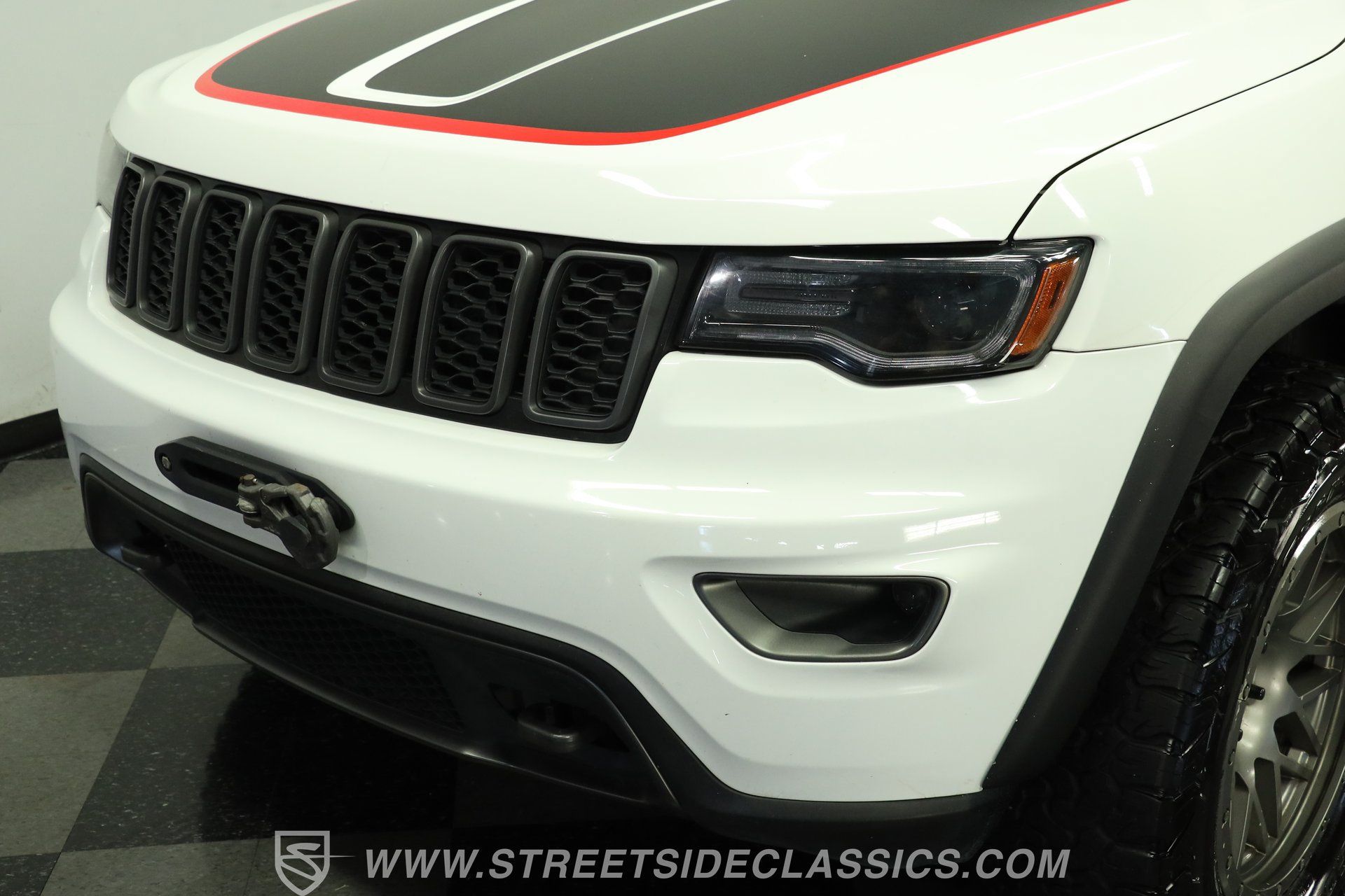 Used 2014 Jeep Grand Cherokee Limited w/ Luxury Group II AWD/4WD image 19