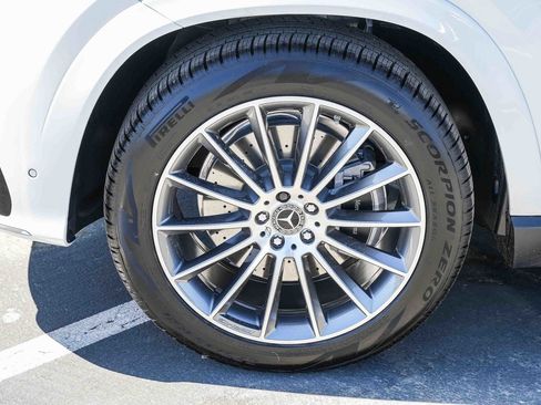 New 2026 Mercedes-Benz GLE 350 4MATIC image 9