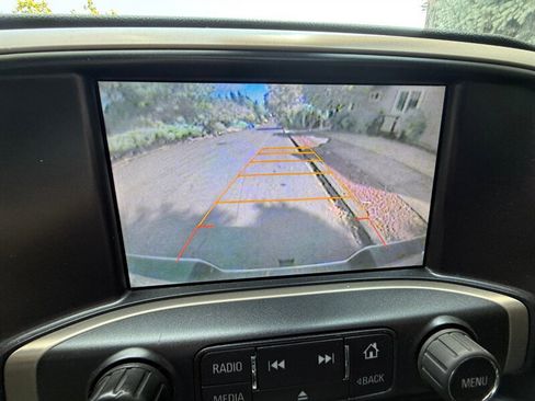 Used 2015 GMC Sierra 2500 Denali w/ Duramax Plus Package image 25