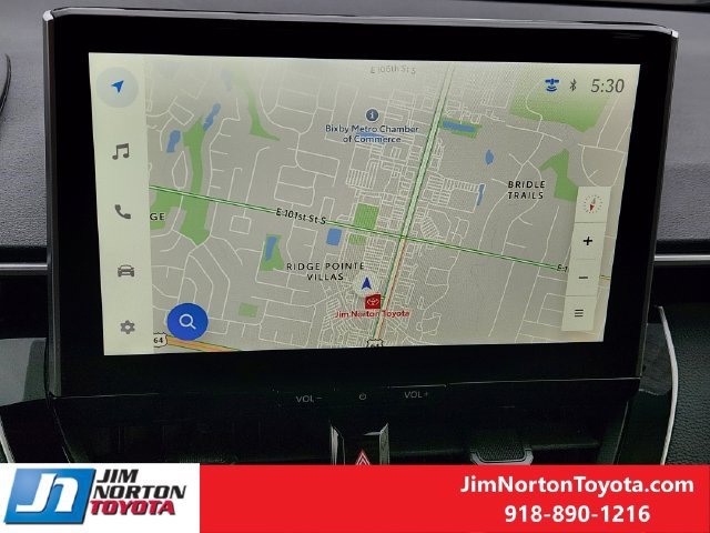 Used 2026 Toyota Corolla SE w/ SE Premium Package FWD image 18