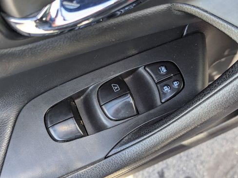 Used 2015 Nissan Altima 2.5 S w/ Power Driver Seat Package FWD image 27