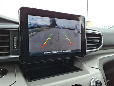 Used 2023 Ford Explorer XLT w/ Equipment Group 202A image 21