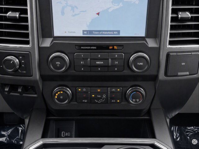Used 2021 Ford F350 XLT w/ XLT Premium Package AWD/4WD image 15