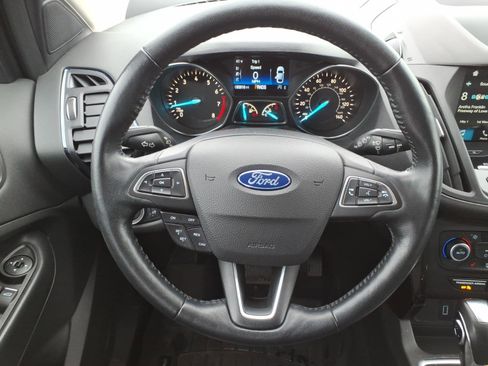 Used 2019 Ford Escape Titanium w/ U9j03 - Titanium Tow Package image 23