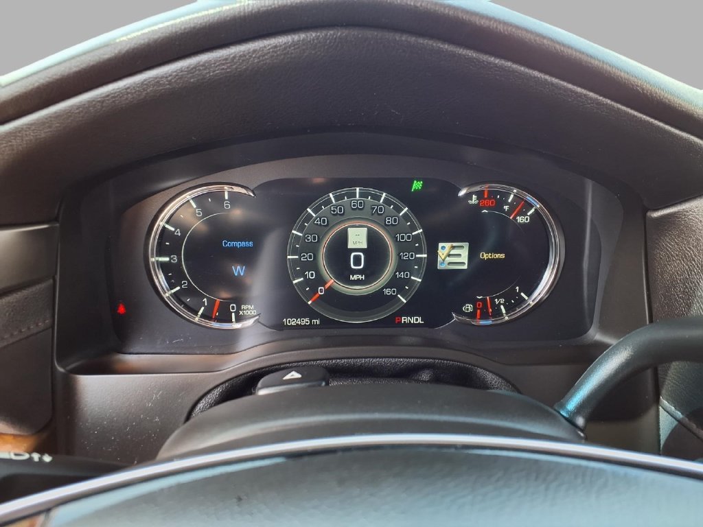 Used 2019 Cadillac Escalade Luxury AWD/4WD image 17
