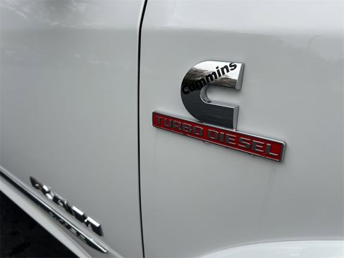 New 2026 RAM 3500 Limited image 10