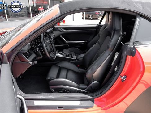 Used 2020 Porsche 911 Carrera 4S image 14