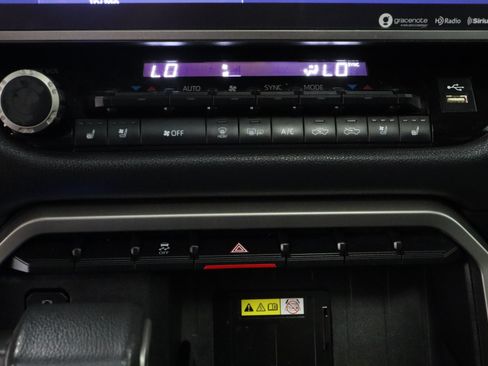 Used 2023 Toyota Tundra Limited w/ Power Package AWD/4WD image 20