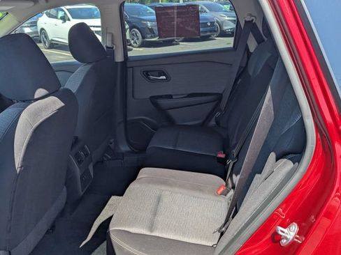 Certified 2023 Nissan Rogue SV AWD/4WD image 9