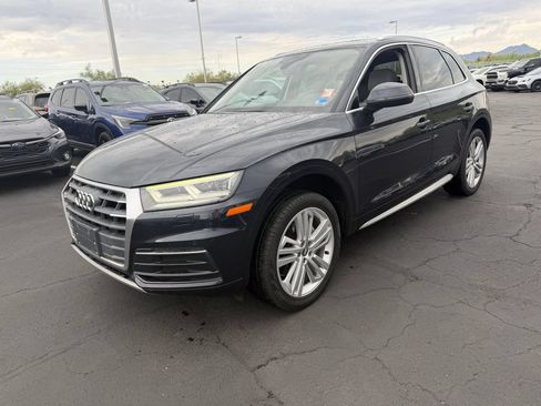 Used 2018 Audi Q5 2.0T Premium Plus w/ Premium Plus Package AWD/4WD image 3