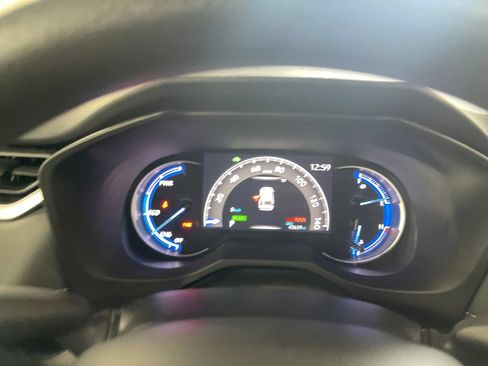 Certified 2024 Toyota RAV4 LE AWD/4WD image 20