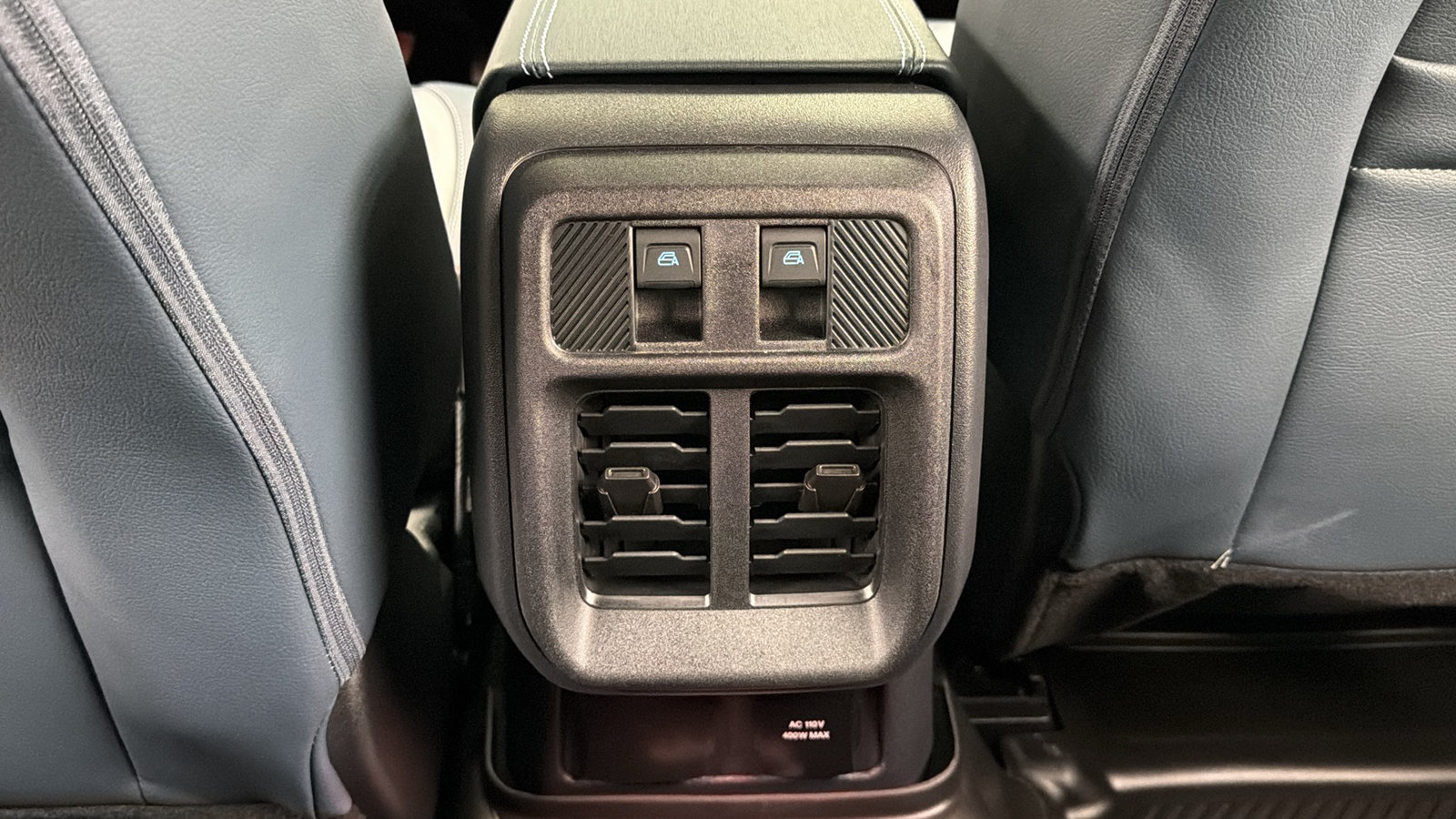Used 2026 Ford Bronco Heritage Edition AWD/4WD image 42