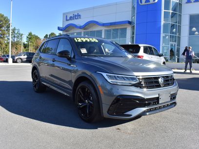 Used 2024 Volkswagen Tiguan SE R-Line
