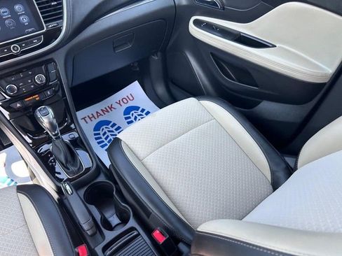 Used 2019 Buick Encore Preferred image 17