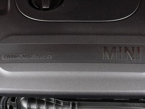 Used 2021 MINI Cooper 2-Door Hardtop image 23