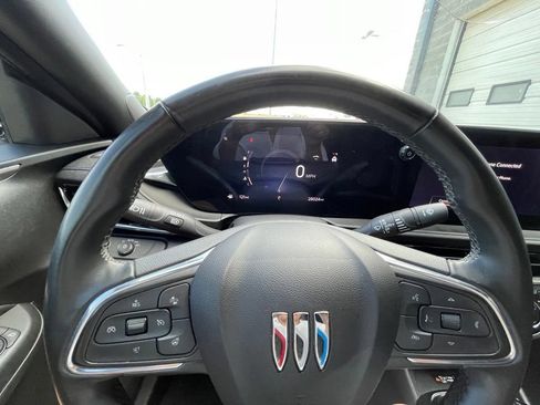 Used 2024 Buick Envista Sport Touring w/ Convenience I Package FWD image 14