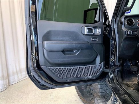 Used 2022 Jeep Gladiator Overland AWD/4WD image 21