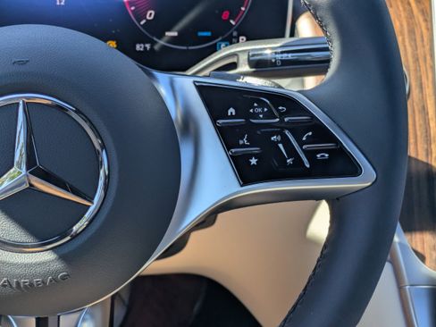 New 2026 Mercedes-Benz GLC 300 4MATIC image 18