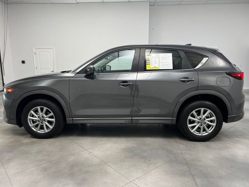 Used 2025 MAZDA CX-5 AWD 2.5 S w/ Preferred Package image 4