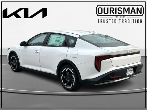 New 2025 Kia K4 EX image 3