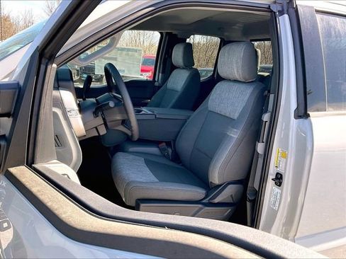 New 2026 Ford F250 XLT w/ FX4 Off-Road Package image 11