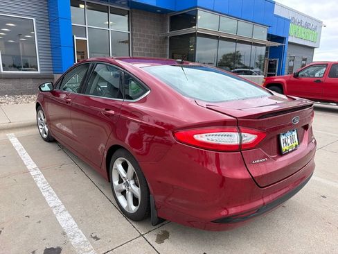 Used 2013 Ford Fusion SE FWD image 7