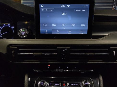 Used 2020 Lincoln Corsair FWD image 25