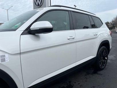 New 2026 Volkswagen Atlas SE