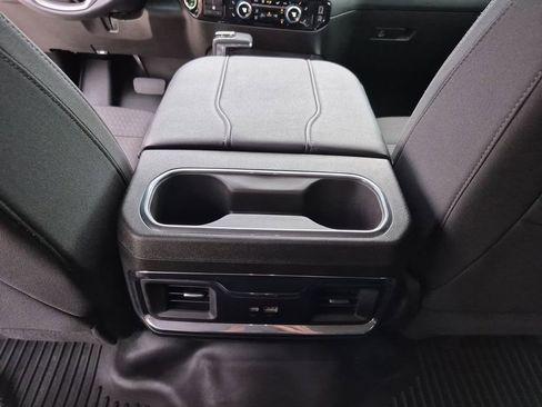 Used 2024 GMC Sierra 1500 Elevation RWD image 31