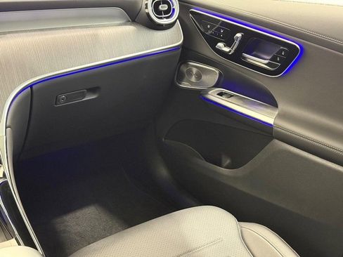 Certified 2025 Mercedes-Benz GLC 300 4MATIC image 12