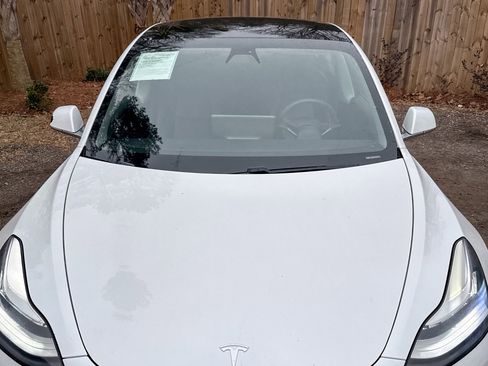 Used 2020 Tesla Model 3 Long Range image 23