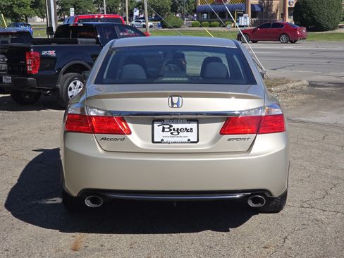Used 2013 Honda Accord Sport image 6