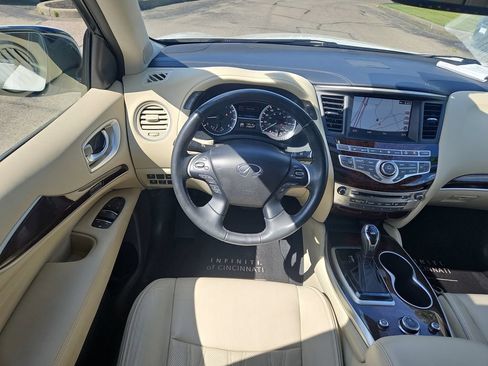 Used 2018 INFINITI QX60 Luxe w/ Deluxe Technology Package AWD/4WD image 12